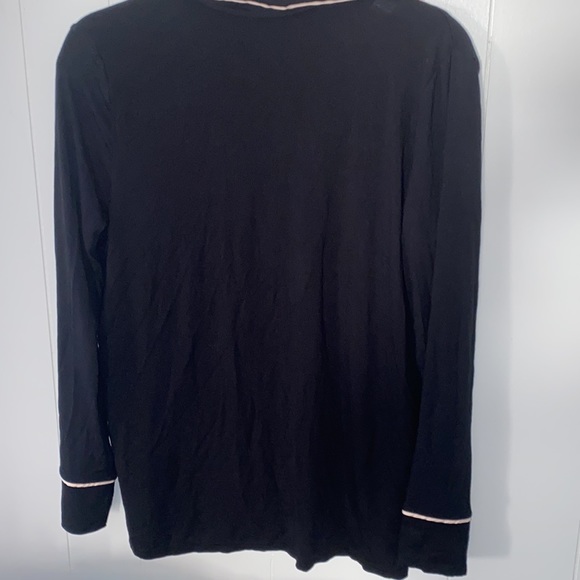 Adore Me pajamas top button down - Picture 5 of 5